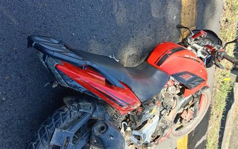 Motociclista Resulta Lesionado Tras Ser Impactado Por Un Auto Diario