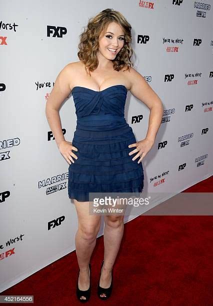 10 Hot Sexy Kether Donohue Bikini Pics