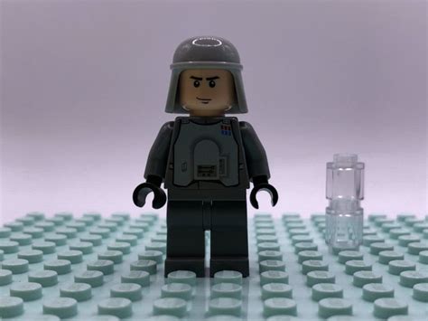 Lego Star Wars Minifigure Imperial Officer Smirk Sw0261 Kaufen Auf