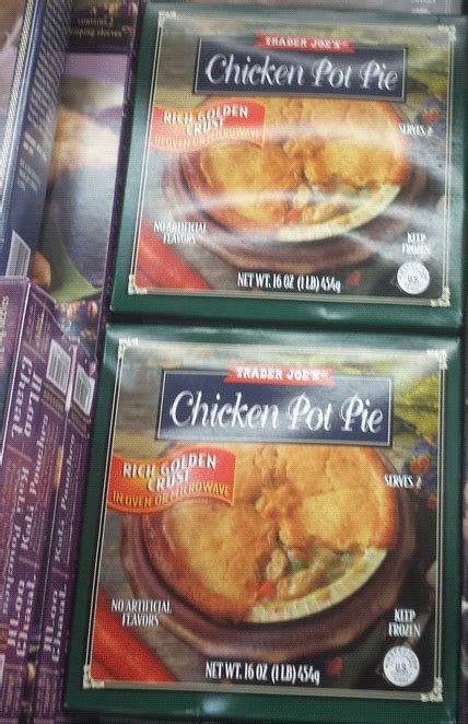 Trader Joe S Fully Baked Chicken Pot Pie Reviews Trader Joe S Reviews