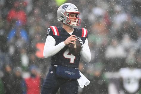 Patriots Qb Bailey Zappe Confident In His Ability To Play Winning