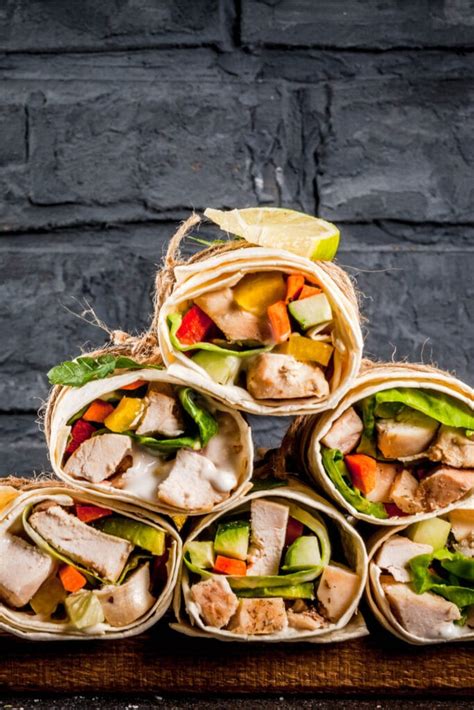 25 Healthy Chicken Wrap Recipes For Lunch or Dinner - Insanely Good