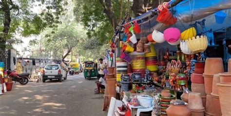 Best And Cheapest Markets In Delhi And What To Buy