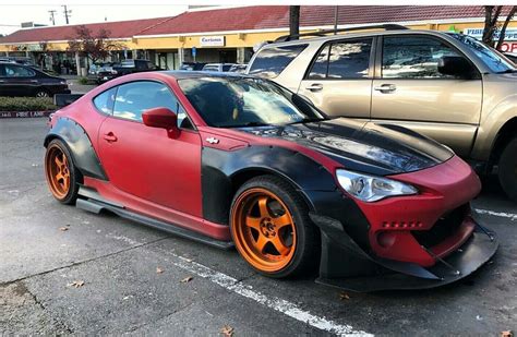 Rocket Bunny Gt86 V2