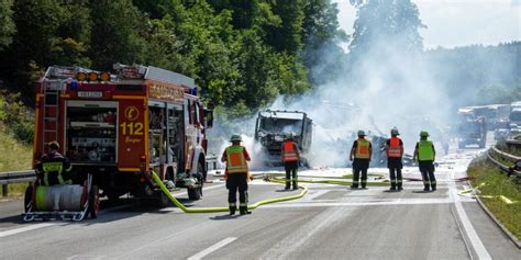 Lkw Brennt Auf BAB 5 Bei Romrod Vogelsberger Zeitung