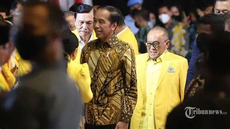 Reaksi Surya Paloh Saat Jokowi Singgung Parpol Tak Sembrono Pilih