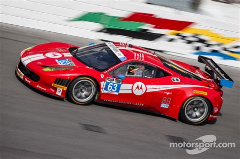 Scuderia Corsa Ferrari sweeps front row in qualifying at Daytona