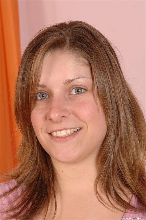 Slutty Brunette Spreading Her Legs To Show Off Shaved Cooch Odette R Hub