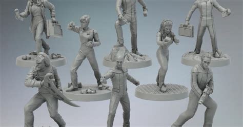 Modiphius Launches Star Trek Adventures TNG Crew Miniatures