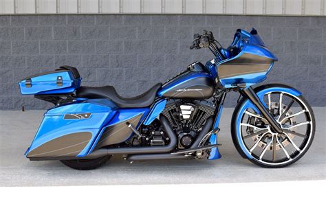 Custom Road Glide Special Lesli Mcreynolds