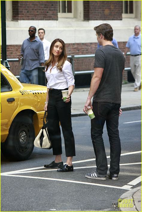 Liam Hemsworth And Amber Heard Paranoia Film Set Photo 2706590