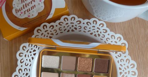Too Faced Cosmetics Hot Buttered Rum Palette Try On Swatches And Thoughts See The World In