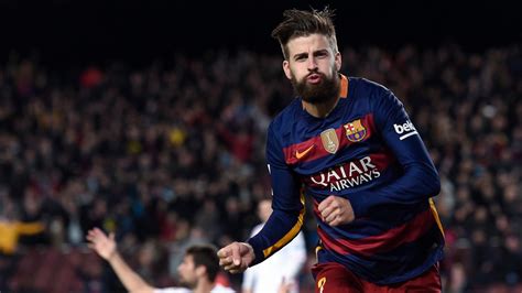 Barcelona Defender Gerard Pique Rules Out Manchester City Move