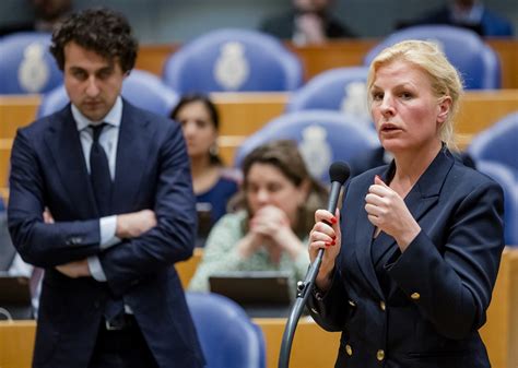 Reuzenstap Naar Fusie Referendum Pvda En Groenlinks Voor N Lijst Bij