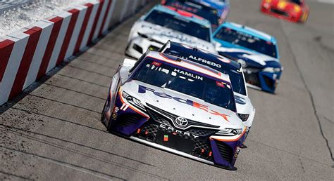 Denny Hamlin finds solace in 'smashing everyone' in 2021 | NASCAR