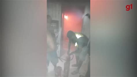 Incêndio em apartamento deixa uma pessoa ferida em Belém VÍDEO Pará