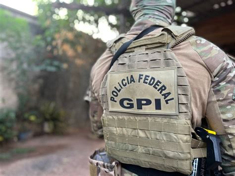 PF cumpre mandados para investigar crime de tráfico de drogas Polícia