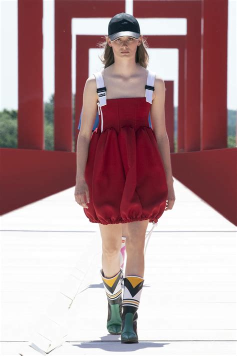 Every Look From Louis Vuitton Womens Cruise 2022 Cr Fashion Book