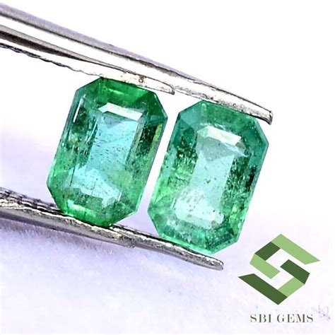 Cts Certified Natural Emerald Octagon Cut Pair X Mm Untreated