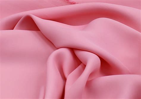 Вискозное кади розового цвета Ungaro
