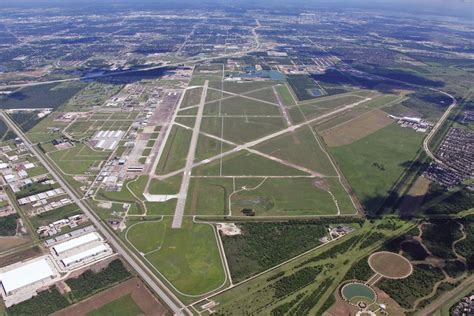 EFD Ellington Airport | Other | Houston Airport System