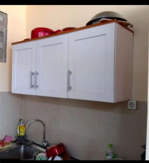 Promo RAK PIRING LEMARI GANTUNG DAPUR KITCHEN SET ATAS 3 PINTU BINGKAI