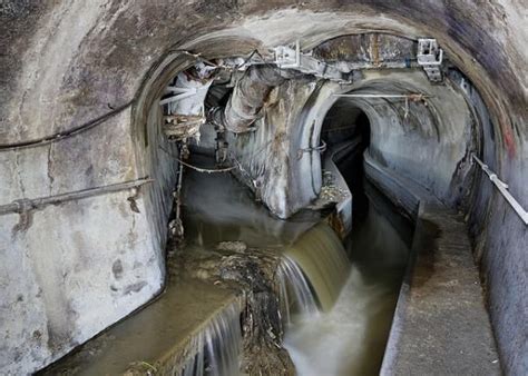 Exploring The Sewer Tunnels Of Paris Sewers Pinterest