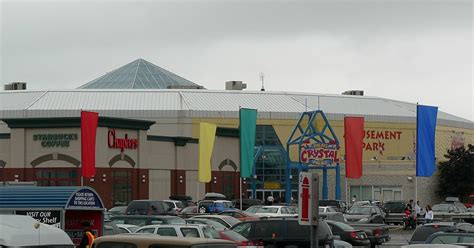 Palais Crystal Dans Moncton