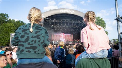 KINK Oscar And The Wolf En The Reytons Naar Vestrock 2023