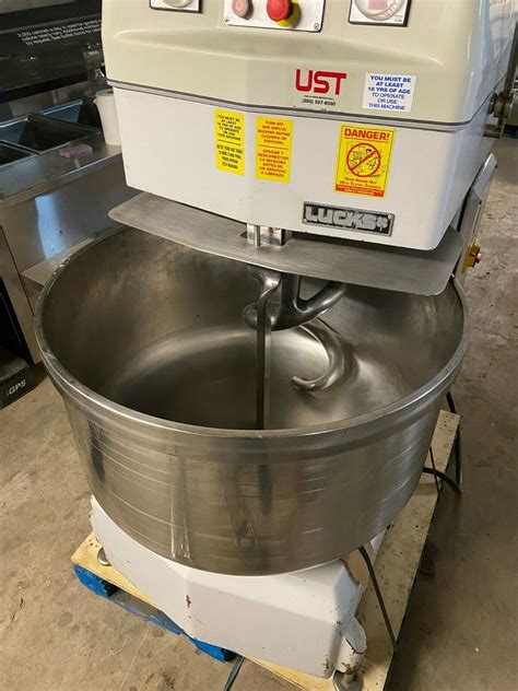 Lucks SM160 Commercial Large Volume Bakery Spiral Dough Mixer 352 Lbs