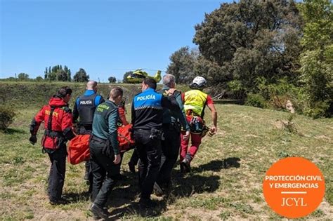 Evac An En Helic Ptero A Un Ciclista Herido Al Caer Por Un Puente En