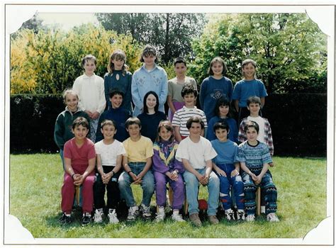 Photo De Classe Cm De Ecole Primaire Copains D Avant