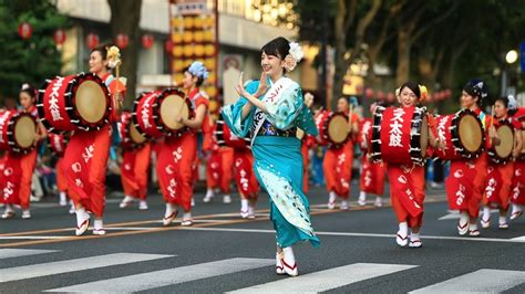 東北の夏 さあ踊れ 「盛岡さんさ踊り」始まる Youtube