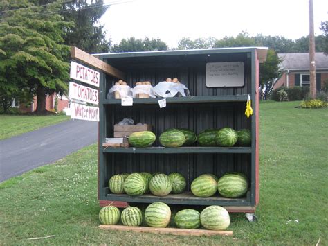 Roadside Farm Stands Using The Honor Systemi Like The Shelf Idea