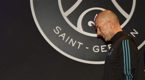 Zidane Au Psg C Est Confirm Fans De Foot