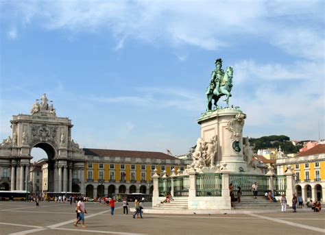 Plaza del Comercio Lisboa Portugal Banco de imágenes UMA Divulga