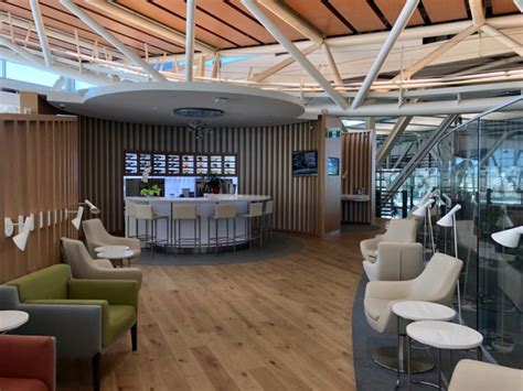 Lounge Review Skyteam Lounge Vancouver Airport Eine Priority Pass Lounge