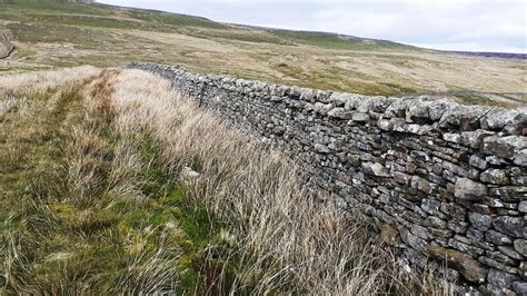 Dry Stone Wall On Moorland East Of Roger Templeman Cc By Sa 2 0