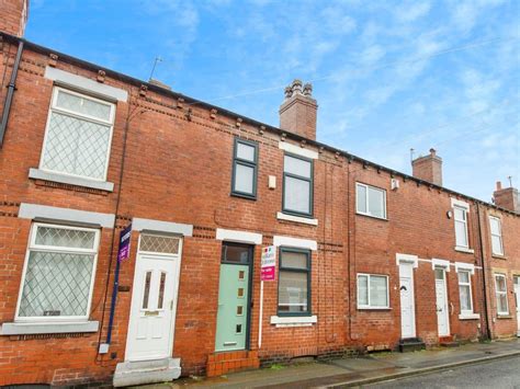 2 Bed Terraced House For Sale In Ambler Street Castleford Wf10 £