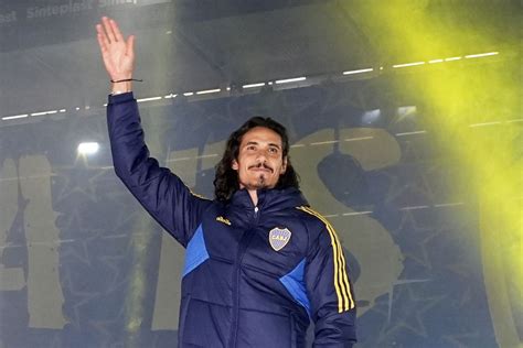 Pelo Boca Juniors Cavani Busca Primeiro T Tulo Internacional Por