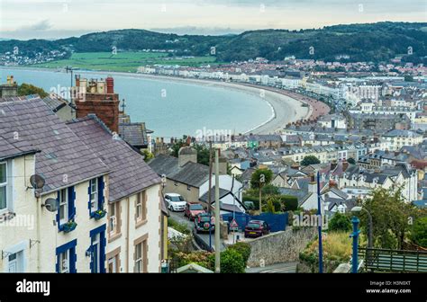 A View Over The Rooftops To The Bay At Llandudno Stock Photo Alamy