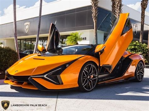 10 Inventory Highlights At Lamborghini Palm Beach