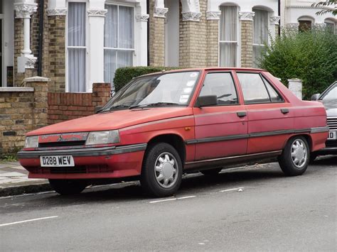 1987 Renault 9 14 Gtl Saloon Another Faded Renault This Flickr