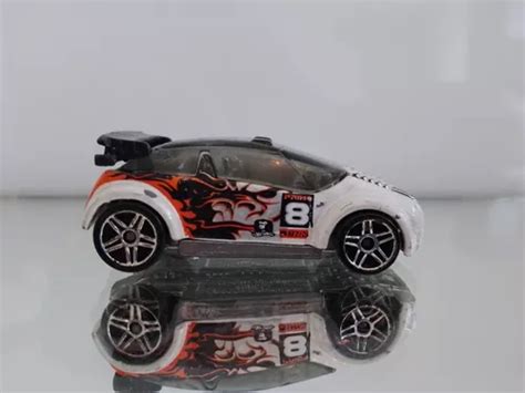 Super Gnat Marca Hot Wheels Mattel Escala Base Metal Mercadolibre
