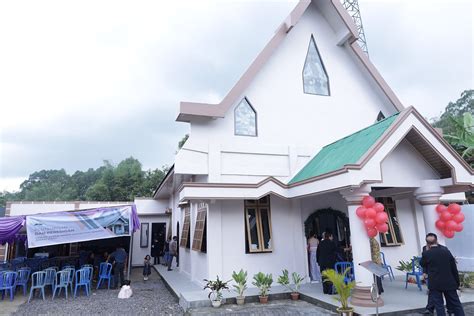 Pentahbisan Gereja Kinali Daerah Konfrens Minahasa