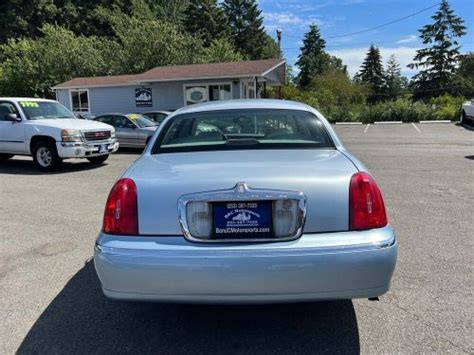 Buy Used 1998 Lincoln Town Car Executive In Roy Washington United