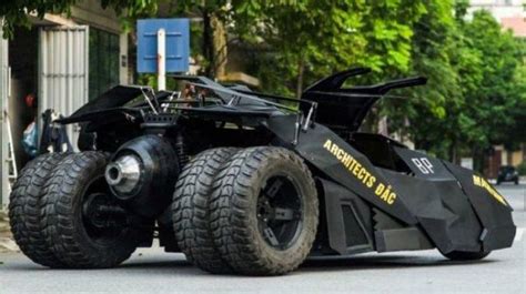 Penampakan Mobil Batman Ala Mahasiswa Vietnam Kecepatan Capai 104 Km