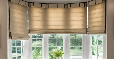 Stylish Bay Windows: Top Roman Shade Choices