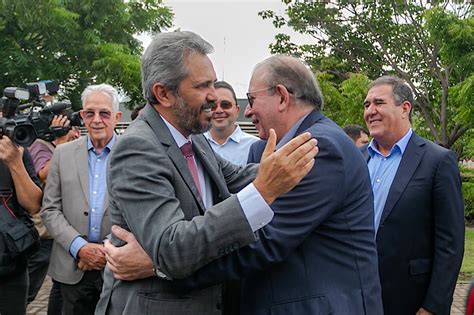 P Blicoa Destaque Em Momento Hist Rico Presidente Da Fiec Participa