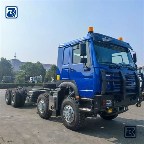 Sinotruck HOWO 12 Wheels 400HP 40tons 8 4 Dump Truck Chassis For Africa